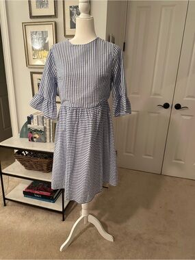 Blue and White Striped Casual Ruffle-Sleeve Dress